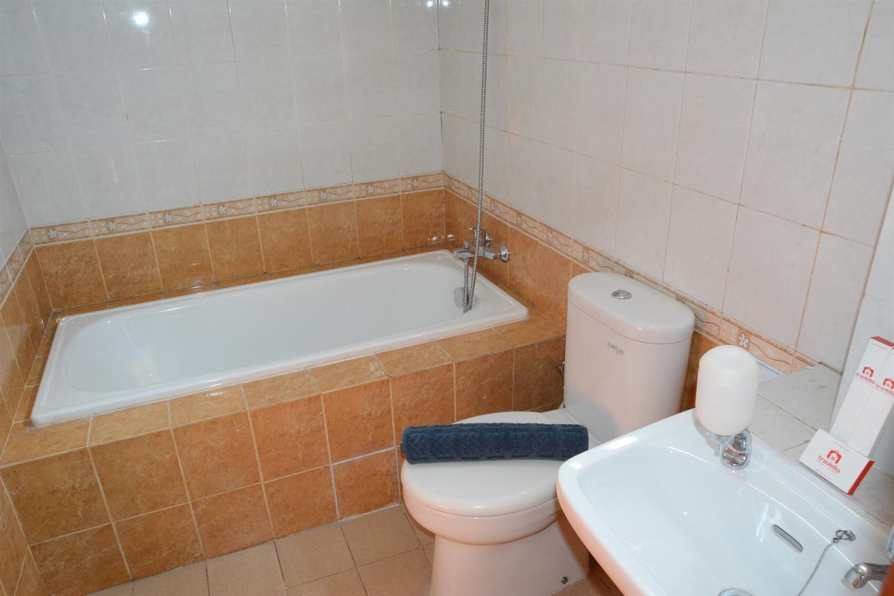 3Br Grand Palace With Private Bathtub By Travelio Yakarta Exterior foto